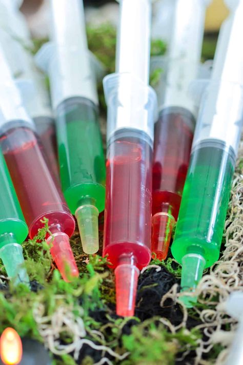 Red and greek Jello shot syringes to serve at your Halloween or Christmas party. Syringe Jello Shots, Jello Shot Syringes, Cherry Jello Shots, Christmas Jello Shots, Halloween Board, Jello Shot, Jello Shots, Yummy Drinks, Christmas Party