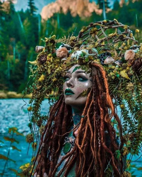 Gaia Goddess Costume, Goddess Photoshoot, Gaia Goddess, Nature Witch, World Hair, Magical Women, Beautiful Dreadlocks, Forest Elf, Halloween Fairy