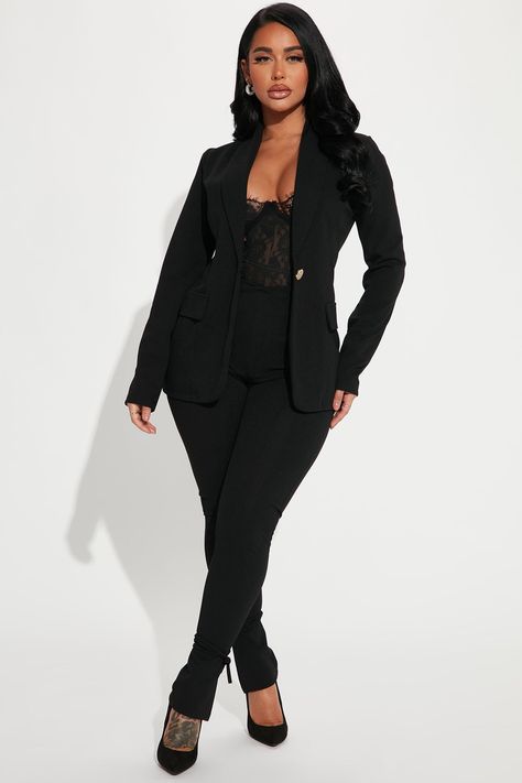 Head Of The Table Pant Suit - Black All Black Blazer Outfit, Holiday Suits, Black Pantsuit, Black Blazer Outfit, Graduation Suits, Woman In Suit, Fashion Nova Jumpsuit, Suit Collar, Black Two Piece