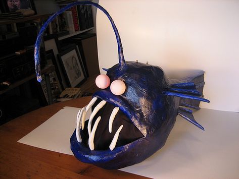 Finished Angel Fish Costume Diy, Diy Angler Fish Costume, Angler Fish Costume Diy, Angler Fish Costume, Paper Mache Fish, Haunted Carnival, Fish Mask, Fish Costume, Fish Model