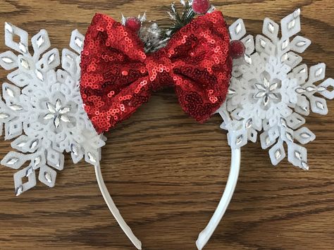 Elsa Christmas, Christmas Mickey Ears, Snowflake Diy, Ear Ideas, Diy Disney Ears, Disney Ears Headband, Disneyland Ears, Diy Mickey Ears, Disney Mouse Ears