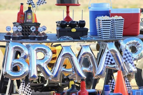 Bike Party Ideas, Racing Birthday Party Ideas, Motorcycle Theme Party, Dirt Bike Party Ideas, Dirtbike Birthday Party, Dirt Bike Birthday Party, Motocross Birthday Party, Bike Birthday Party, Racing Birthday Party