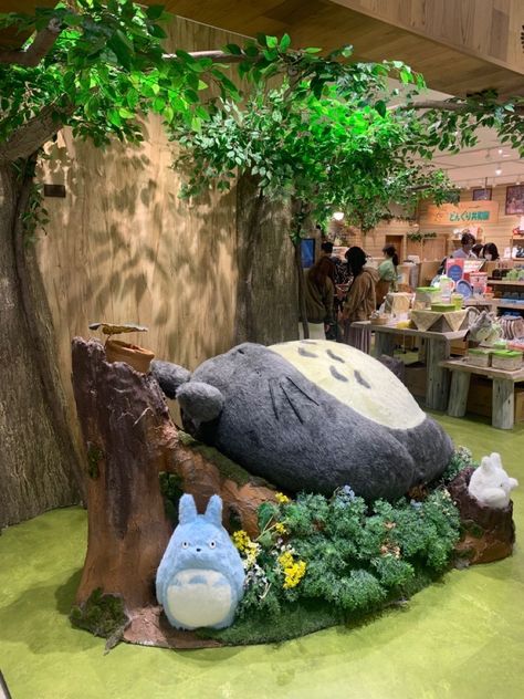 Studio Ghibli Pictures on X: "Studio Ghibli shop in Osaka 🌱 https://t.co/2L6SjbnqgL" / X Ghibli Studio Aesthetic, Studio Ghibli Pictures, Ghibli Pictures, Ghibli House, Studio Ghibli Store, Studio Ghibli Japan, Studio Ghibli Museum, Studio Ghibli Aesthetic, Nova Art