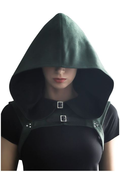 Rogue Hood Pattern, Womens Steampunk Costume, Short Hooded Cape Pattern, Dnd Rogue Costume, D&d Costume, Easy Ren Faire Outfit Men, Tiefling Costume, Cool Diy Halloween Costumes, Steampunk Cloak