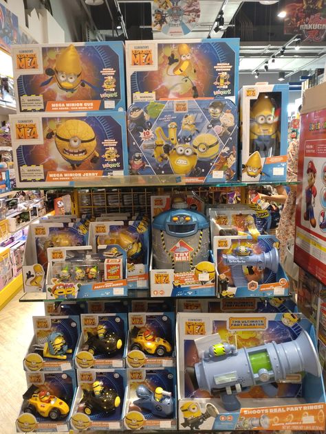 🌟Taiwan Exclusive! 🍌 Brand new Minions collection is now available! Join the fun with these adorable Minions friends - grab yours now and share the joy! Hurry, limited stock! #YOLOPARK #Mega #Toys #minions #DespicableMe4 Minion Toys, Minions Friends, Minions 4, Minion Toy, Yellow Guy, Juan Diego, Minion Birthday, Talking Tom, Game Room Design