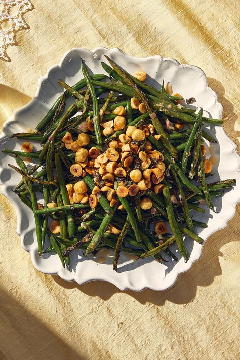 Brown Butter Vinaigrette, Charred Green Beans, Holiday Casseroles, Christmas Meals, Green Beans Recipe, Plating Ideas, Miso Butter, Holiday Sides, Magazine Recipes