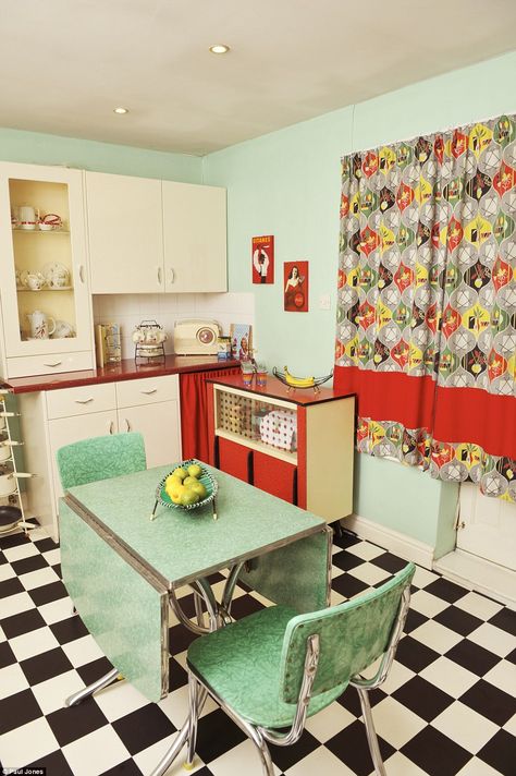 She said: 'I do have modern things mixed in, but only when they have a retro 50s look, for example our microwave'. Her radio is also a blast from the past 50s Home, 50s Kitchen, Pastel Kitchen, Kitschy Kitchen, Interior Vintage, Retro Interior, Style Deco, Retro Home Decor, Remodel Bedroom