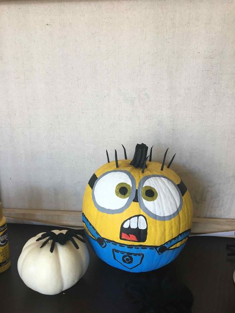 95 Pumpkin Painting Ideas: Creative Designs For Adults, Kids, &Amp; Beginners 15 Painting Ideas Blue, Pumpkin Painting Ideas Creative, Disney Pumpkin Painting, Fall Pumpkins Painting, Creative Pumpkin Painting, Painting Pumpkins, Disney Pumpkin, Traditional Pumpkin, Pumpkin Painting Ideas