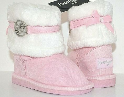 Faux Fur Shoes, Soft Pink Clothes, Cutecore Shoes, Cute Pink Clothes, Kawaii Boots, Cute Winter Boots, Fur Winter Boots, Boots For Winter, Pink Items