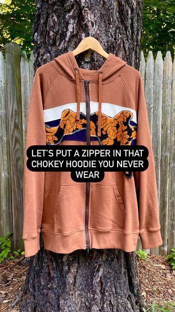 Patty Moonbeam on Instagram: "I used to have a handful of hoodies that would choke me so I never wore them but I added zippers and I get a lot more wear out of them now. So, I thought this would be a fun sewing tutorial to help you get some unworn things back in rotation. All my pullovers have zippers now lol but I found this hoodie at Goodwill for $3.50! I added a little towel scrap appliqué to it to jazz it up a little and it’s a lot cuter now. I gifted this to my mom bc she saw it and lov Hoodie Transformation Diy, Hoodie Diy, Upcycle Clothes Diy, Diy Sweatshirt, To My Mom, College Hoodies, Clothes Diy, Sweatshirt Zipper, Sustainable Clothing