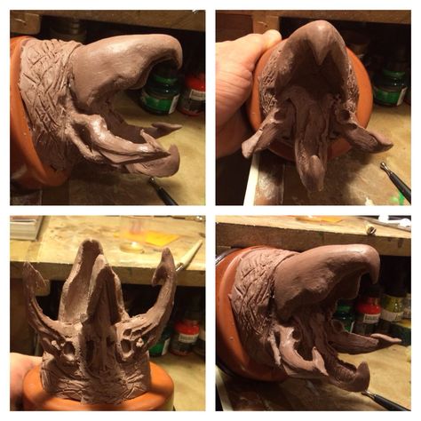 Tremors Graboid, Tremors Movie, Monster Clay, Oc Concept, Ella Bella, Monster Movies, Traditional Sculptures, Model Magic, Clay Diy Projects