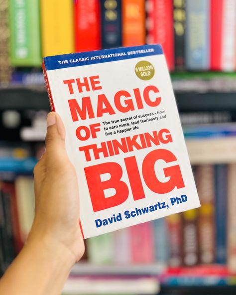 📌Unlock your full potential by cultivating a strong , confident and positive mindset. This book is for anyone looking to achieve greater success and fulfillment in life. 📌 ✨The book ‘the magic of thinking big’ teaches the importance of positive thinking and mindset. ✨The book mainly focuses on- 📌The Power of Belief: It teaches how believing in oneself enhances self- confidence and helps individuals overcome self doubt and achieve their goals. 📌Setting Goals: Setting specific, measura... Mindset Book, The Magic Of Thinking Big, Books For Changing Mindset, Power Of Positive Thinking, Mindset Books For Adults, Books For Positive Mindset, Books That Will Change Your Mindset, The Power Of Positive Thinking Book, The Power Of Belief