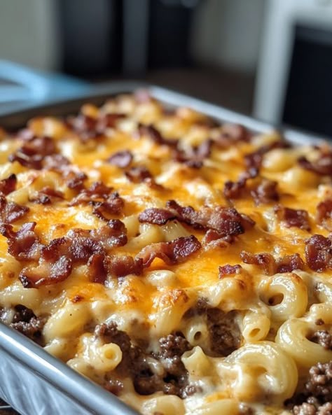 Whenever I cook this, the whole house smells incredible. It's always a crowd-pleaser. Quick Meals For Two People, Easy Dinner Recipes With Bacon, Casserole Recipes For Party, Best Dinner Recipes For Family, Baked Bacon Cheeseburger Mac And Cheese, Easy Meals For A Crowd Dinners, Bar Rescue Food Recipes, Bacon Cheeseburger Mac And Cheese, Casseroles Kids Will Love