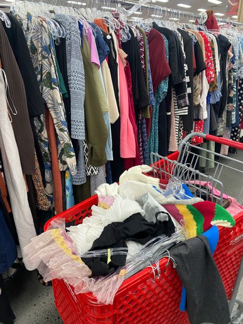 Shopping cart red thrifting come thrift with me thrift haul shopping addiction Thrift Tiktok, Thrifting Manifestation, Thrifting Clothes, Thrifting Aesthetic, Thrift Aesthetic, Thrift With Me, Shopping Addict, Thrift Store Outfits, Thrift Store Shopping