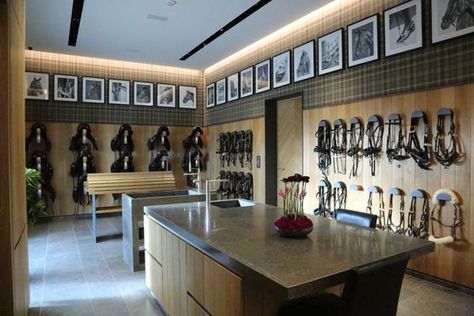 Dream Barn Stables, Tack Room Organization, Horse Tack Rooms, Equestrian Barns, Horse Barn Ideas Stables, Horse Barn Designs, Dream Horse Barns, Dream Stables, Horse Barn Plans