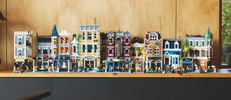 Three LEGO modular buildings are scheduled to retire in 2023 Lego Modular Buildings Display, Lego Modular Buildings, Lego Jurassic, Lego Gifts, Lego Jurassic World, Lego Display, Lego Modular, Lego Bionicle, Lego News