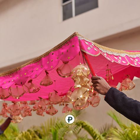 Take his breath away! 😍 Make a statement with our stunning hot pink Chaddar on your big day and create a memory he won’t forget.🤩 Chunni For Bride Entry, Dulhan Entry Chadar Diy, Phoolon Ka Chaddar, Bride Chaddar, Bridal Chaddar, Marigold Wedding, 2023 Weddings, Bridal Entry, Mehendi Decor Ideas