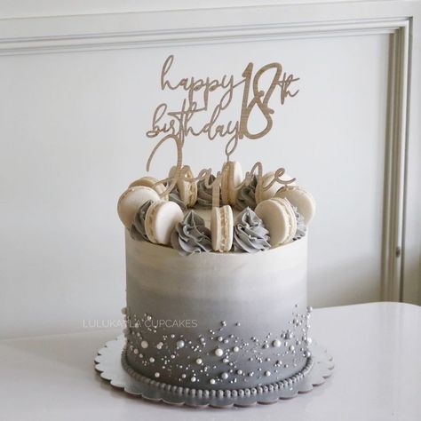 Modern 18th Birthday Cake, Grey Cake Birthday For Men, Silver Cake Ideas Birthdays, Birthday Cakes For 18th Birthday, Cake Designs For Men Birthday, Silver Cake Ideas, 18birthday Cake, Modern Birthday Cakes For Men, Grey Birthday Cake