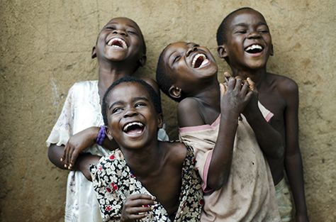 Africa | Four children laughing at the Kauma Community Based Childcare Centre. Lilongwe. Malawi | © Anthony Asael Children Laughing, African Children, Foto Tips, People Of The World, Just Smile, 인물 사진, Happy People, Beautiful Smile, Smile Face