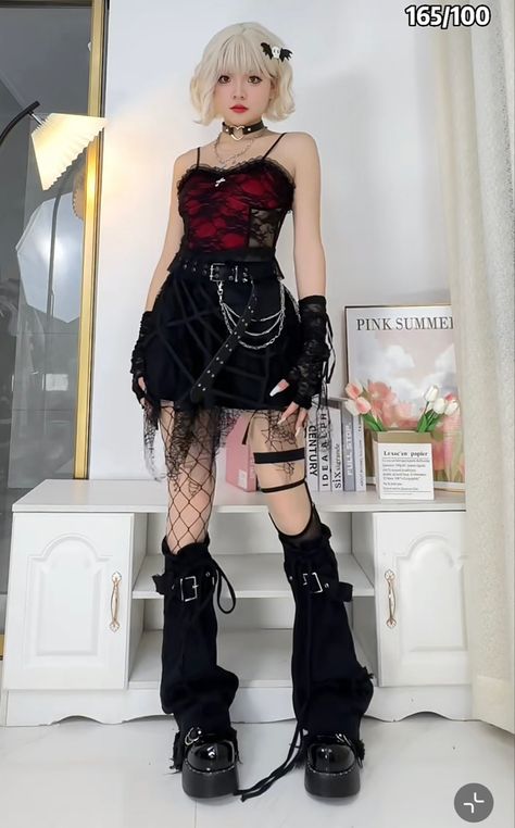 Gothic Idol Outfit, Harness Outfit Kpop, Band Outfits Stage Grunge, Kpop Stage Outfits Dark, Girl Sporty Outfits, Kpop Stage Outfits Goth, Dark Outfits, Dress Up Costumes, Halloween Fashion