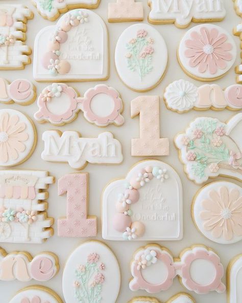 CUSTOM COOKIES SYDNEY on Instagram: "ISN’T SHE LOVELY, ISN’T SHE ONEDERFUL 🤍 We’ve been having so much fun with all of the gorgeous themes our customers have allowed us to create for over the past few weeks - this set has my heart 🥺 All of these AMAZING new designs are available at @boss_embossers_ - as always they have gone above & beyond to create the most incredible stamps for this set and have hit the nail on the head with these versatile beauties 👏🏻 A mention to my gal @bikkiesbyb for b Isn’t She Lovely Birthday Theme, First Birthday Onederful Theme, She’s Onederful Birthday, Isn’t She Lovely Birthday, One Derful Birthday Theme, First Birthday Isnt She Onederful, Isn’t She Lovely Isn’t She Onederful Birthday, Isn’t She One-derful, Little Miss Onederful Cookies