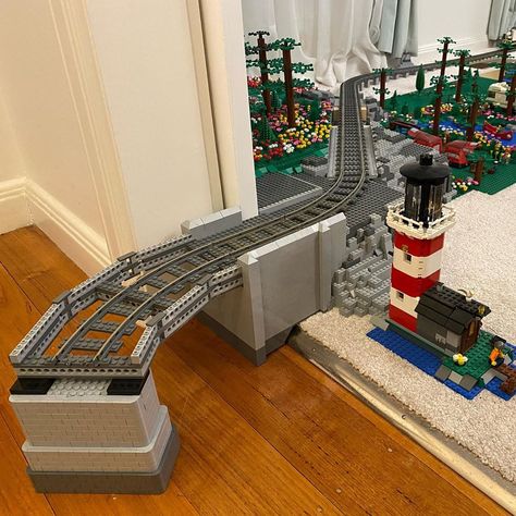 Lego Engineer on Instagram: “The northern bridge approach is now complete.  The construction time lapse shows the new rail crane at work.  #lego #legoconstruction…” Lego Crane, Lego Train Tracks, Lego Play, Lego Train, Lego Board, Lego Inspiration, Ww2 Photos, Lego Trains, Model Railways