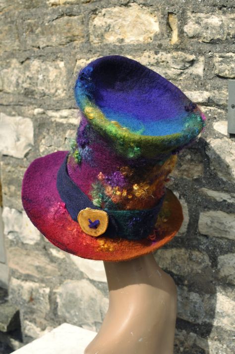 Rainbow Felt Top Hat 'The Mad Hatter'  CUSTOM by Innerspiral Tovad Ull, Hats Ideas, Felted Hats, Mad Hatter Hat, Funky Hats, Felt Fashion, Felt Hats, The Mad Hatter, Wool Top