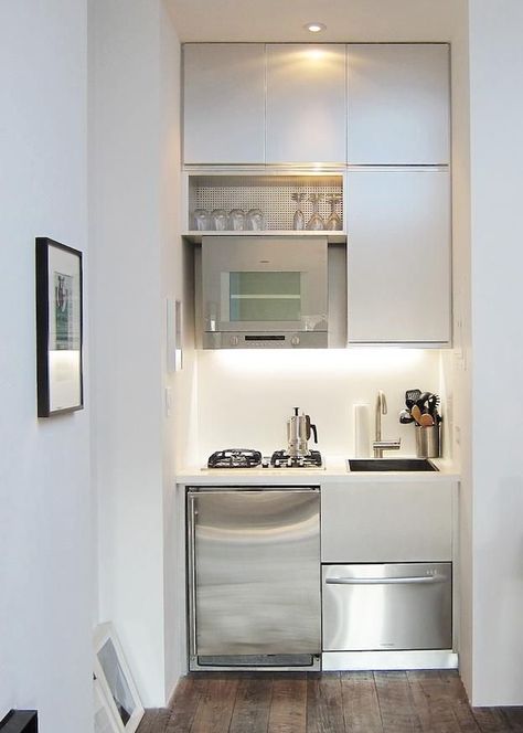 Hotel Kitchenette, Mini Kitchenette, Carriage House Kitchen, Hotel Interior Bedroom, Small Basement Kitchen, Tiny Kitchen Design, Modern Home Bar, Loft Kitchen, Diy Kitchen Renovation