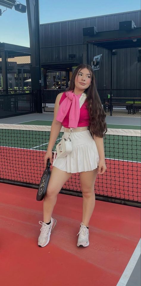 Tennis Ootd, Disney Fashion Outfits, Casual Oufits, Nude Outfits, Latina Fashion Outfits, Latina Fashion, Causual Outfits, Spring Summer Outfits, Outfits Casuales