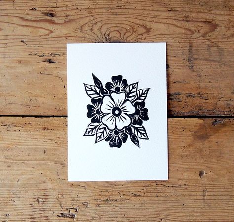 Flower Linocut Print on Behance Easy Linocut, Linocut Prints Ideas Simple, Linocut Prints Ideas, Simple Linocut, Linocut Flowers, Flower Linocut, Linoleum Printmaking, Prints Ideas, Lino Printing