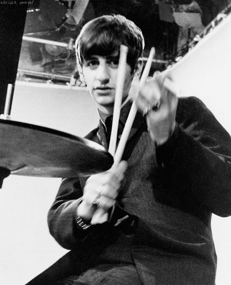 ringo starr Ringo Star, Richard Starkey, Beatles Ringo, Beatles George, Bug Boy, John Lennon Beatles, Beatles Pictures, Beatles John, Beatles Songs