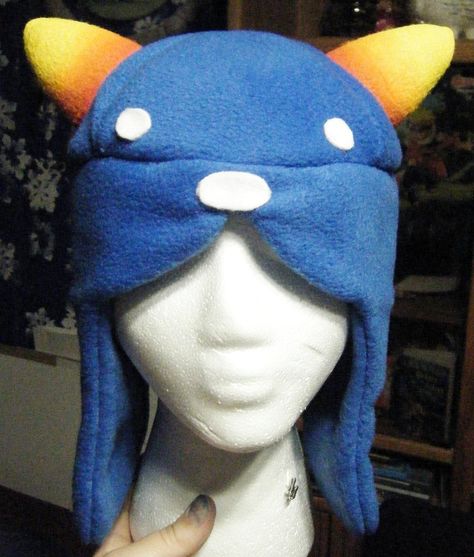 Nepeta Hat by Lyrehn.deviantart.com on @DeviantArt Homestuck Crafts, Nepeta Cosplay, Homestuck Fashion, Homestuck Nepeta, Nepeta Leijon, Impulse Buying, Epic Clothes, Homestuck Cosplay, Homestuck Characters