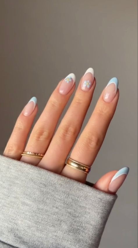 Light Blue Minimalist Nails, Light Blue Tip Nails French Manicures, Light Blue Nails 2023, Light Blue French Tip Nails With Flowers, Blue French Tip Nails With Flower, Blue Nails For Graduation, Blue Nail French Tip, Coastal Grandmother Nails, Coastal Nails Designs