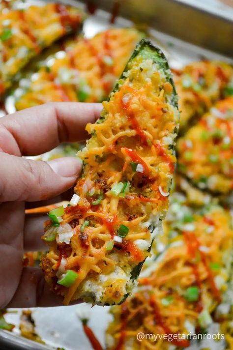 Jalapeno Poppers Vegetarian, Cottage Cheese Jalapeno Poppers, High Protein Tailgate Food, Protein Packed Vegetarian Meals, Jalapeno Recipes Healthy, Healthy Jalapeno Poppers, Vegetarian Jalapeno Poppers, 2024 Prep, Cottage Cheese Cream Cheese