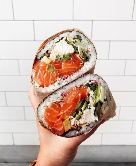 Quick Healthy Breakfast Ideas, Easy Healthy Breakfast Ideas, Healthy Breakfast Ideas, Salmon Sushi, Food Instagram, Quick Healthy Breakfast, Best Job, Early Mornings, Healthy Foodie