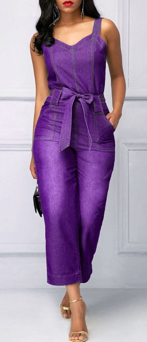 Purple Jeans Outfit, Vestido Color Lila, Purple Clothes, Purple Jumpsuit, Purple Stuff, Colorful Outfits, Best Casual Outfits, Pocket Jumpsuit, Wearing Color