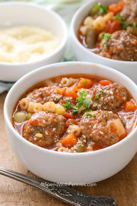 This meatball soup recipe is the ultimate comfort food. It freezes well too! #spendwithpennies #meatball #meatballs #meatballsoup #soup #italianweddingoup Meatball Soup Recipes, Ham And Potato Soup, Meatball Soup, How To Cook Meatballs, Chicken Noodle Soup Homemade, Frozen Meatballs, Meatballs Easy, Turkey Soup, Beef Stew Recipe