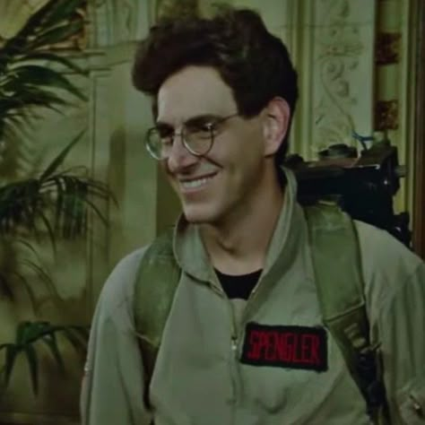 Egon Spengler Smiling Ghostbusters Egon, Ghostbusters 1, Egon Spengler, Harold Ramis, Ghostbusters 1984, Ghostbusters Movie, Movie Nerd, Deleted Scenes, The Real Ghostbusters