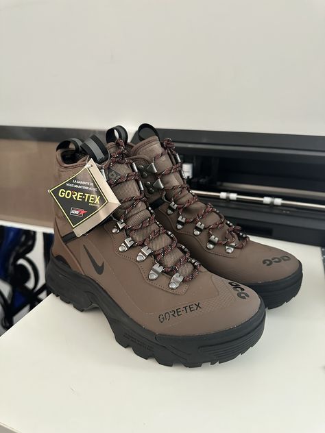 Nike ACG Nike ACG - GORE-TEX | Grailed Nike Acg Boots, Acg Nike, Clothing Finds, Nike Sacai, Nike Boots, Texture Graphic Design, Nike Acg, Swag Shoes, Men's Footwear