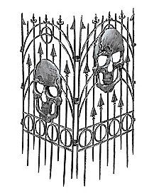 Silver Skull Fence Set 2pc Halloween Yard Stakes, Haunted Mansion Ideas, Diy Outdoor Decorations, Scarlet Wedding, Outdoor Decorations Halloween, Halloween Porch Ideas, Art Deco Halloween, Creepy Home Decor, Posable Skeleton