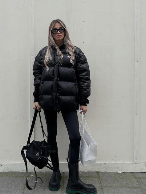 Prada Backpack Outfit, Prada Puffer Jacket, Prada Jacket, Prada Backpack, Cold Fashion, Backpack Outfit, Street Fits, Cold Outfits, Coat Outfits