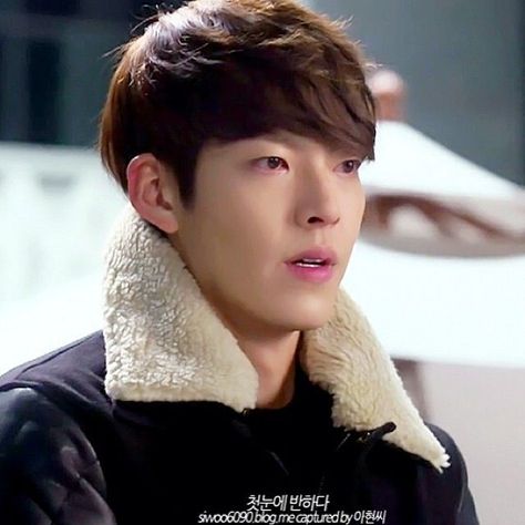 Heirs Kdrama, Kim Woobin, Uncontrollably Fond, Korean Drama List, Woo Bin, Kim Woo Bin, Park Shin Hye, Bae Suzy, Prince Charming