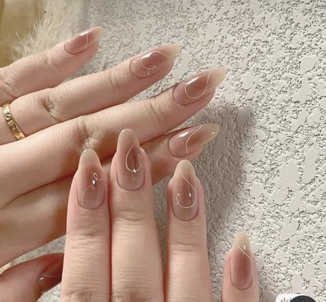 Carat Nail Art, Nail Extension Designs Nude Color, Nail Art Ballerina, Winter Nail Art Designs, Gel Lak, Coco Nails, Nails Ballerina, Fake Nails Designs, Art Guide