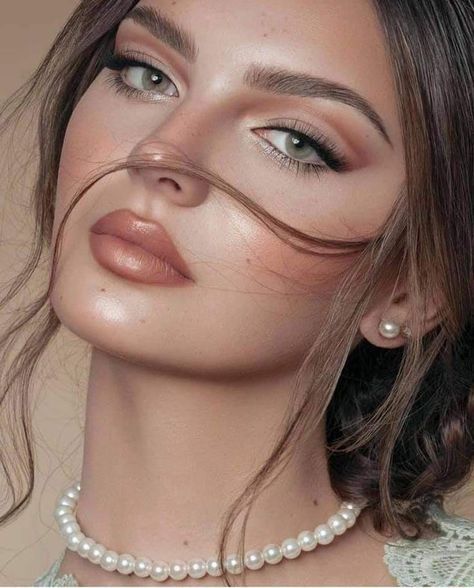 Classy Makeup, Wedding Eye Makeup, Glamour Makeup, Makeup Looks Tutorial, Make Up Inspo, Makeup Pictures, Bride Makeup, Prom Makeup, Pretty Makeup