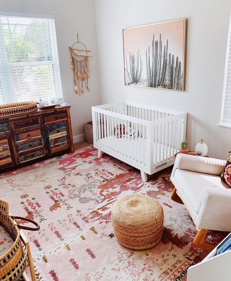 Boho vibes for DAYZZZ. 📸: @brooklynn_88 Pink Western Nursery, Western Kids Rooms, Western Baby Nurseries, Creative Bedroom Decor, Boho Nursery Girl, Western Nursery, Boho Kids Room, Baby Snow, Boho Bedroom Ideas