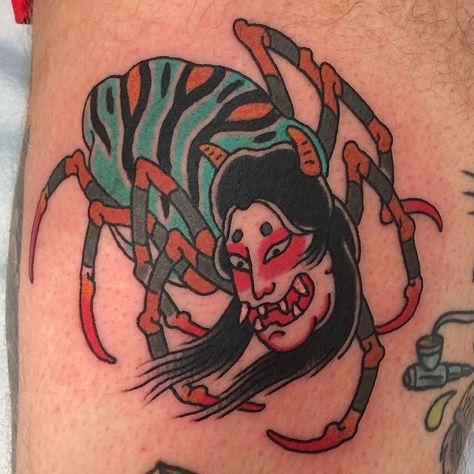 Artist: Kiku Punk Tattoo Machine Design, Tattoo Spider, Traditional Japanese Tattoo Flash, Tattoo Ink Sets, Silver Tattoo, J Tattoo, Dragon Tattoo Art, Classical Beauty, Beauty Tattoo