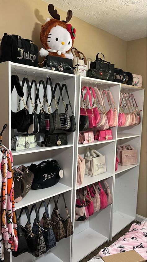 Tumbler Room, Purse Wall, Clean Room Aesthetic, Goodbye Lullaby, Dream Bedroom Inspiration, Storage Place, Room Upgrade, Girly Room, Storage Places