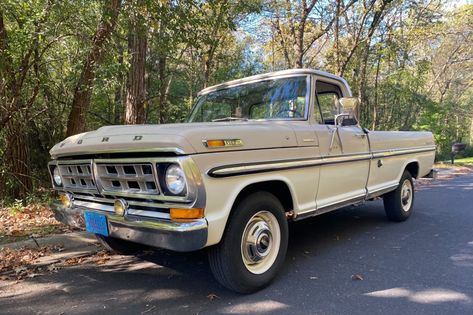 1975 Ford Pickup Truck, 1972 Ford F100, Classic Pickup Trucks, Ford Pickup Trucks, Ford F 250, Ford Pickup, Ford Truck, Ford F250, F 250