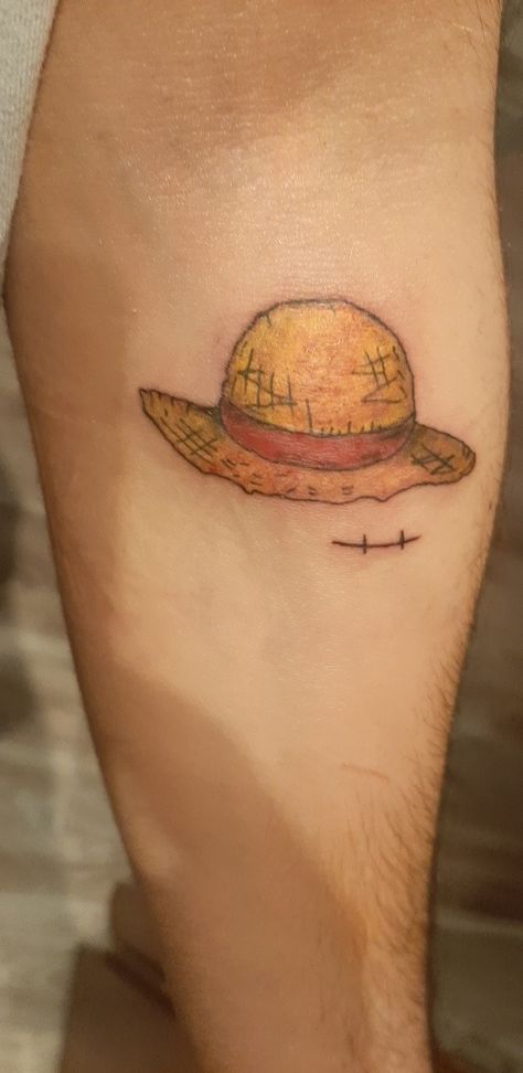 Luffy's Hat Tattoo, Strawhat Tattoo Minimal, Anime Siblings Tattoo, Luffy Eyes Tattoo, Luffy Straw Hat Tattoo, Ace Tattoos One Piece, Luffy Scar Tattoo, One Peace Tattoo Anime, One Piece Tattoo Ideas Luffy