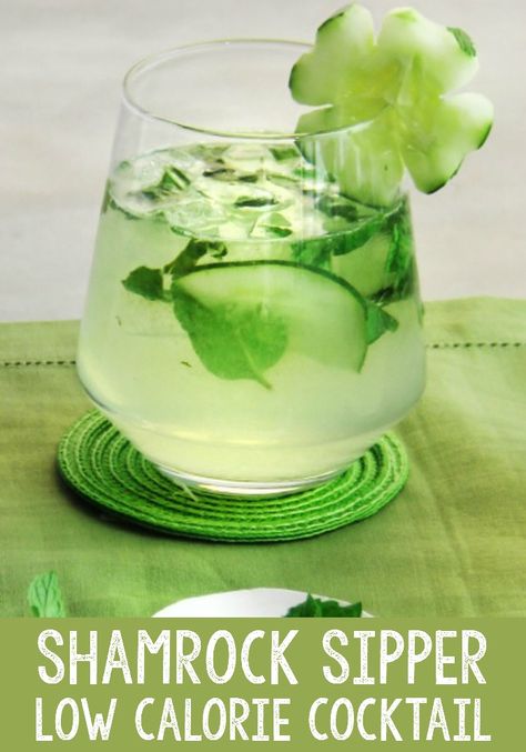 Low Calorie Cocktails Recipes, St Patricks Food, St Patricks Day Drinks, Day Cocktails, Low Calorie Cocktails, Hp Sauce, St Patricks Day Food, Green Beer, Saint Patties